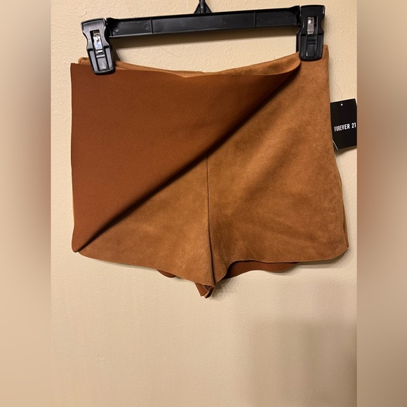 Suede Skort Tan Forever 21 NWT - Picture 2 of 6